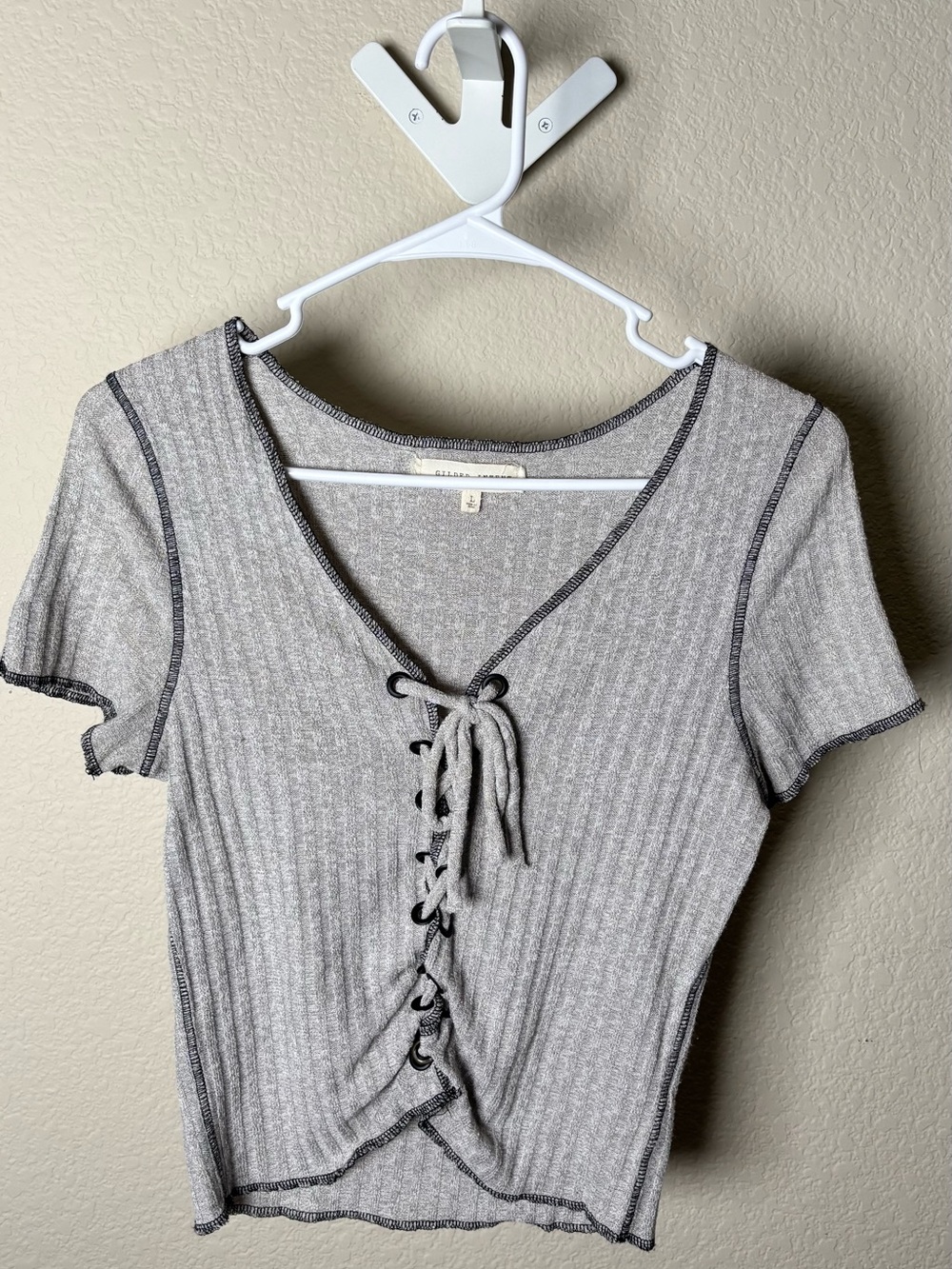 Gilded Intent Gray Ribbed Lace-Up Short Sleeve Crop Top